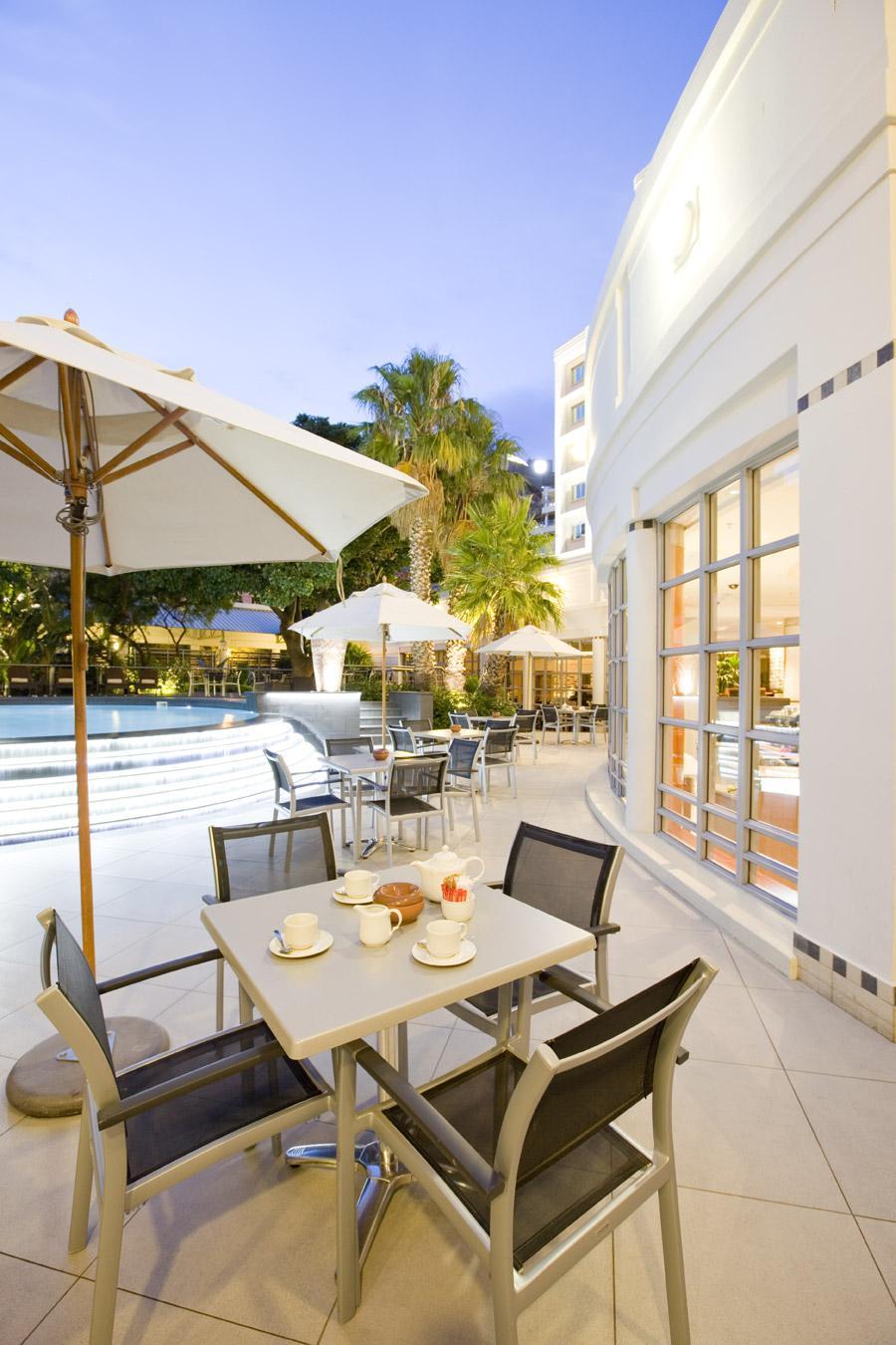 Hotel Southern Sun Waterfront