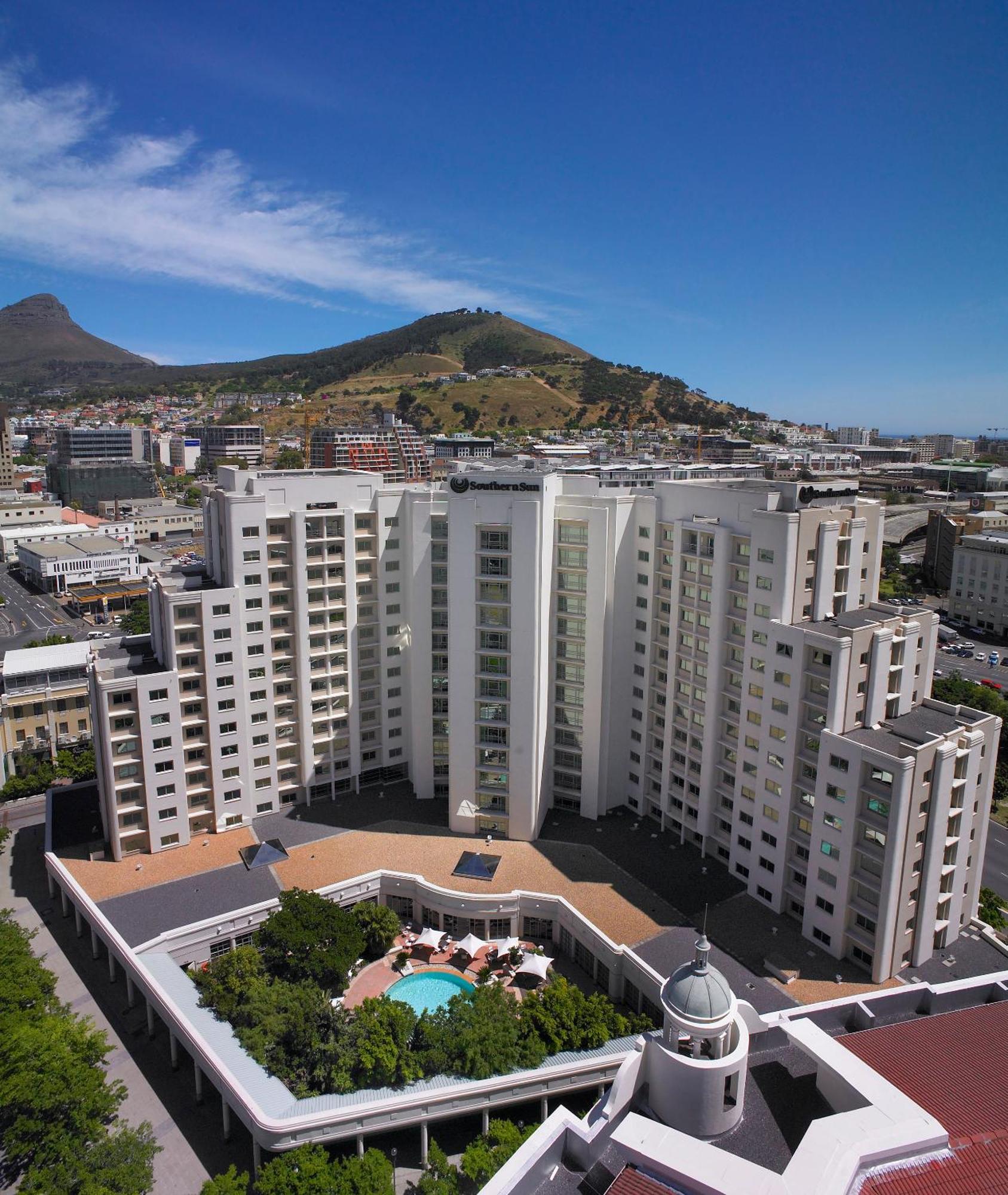 Hotel Southern Sun Waterfront